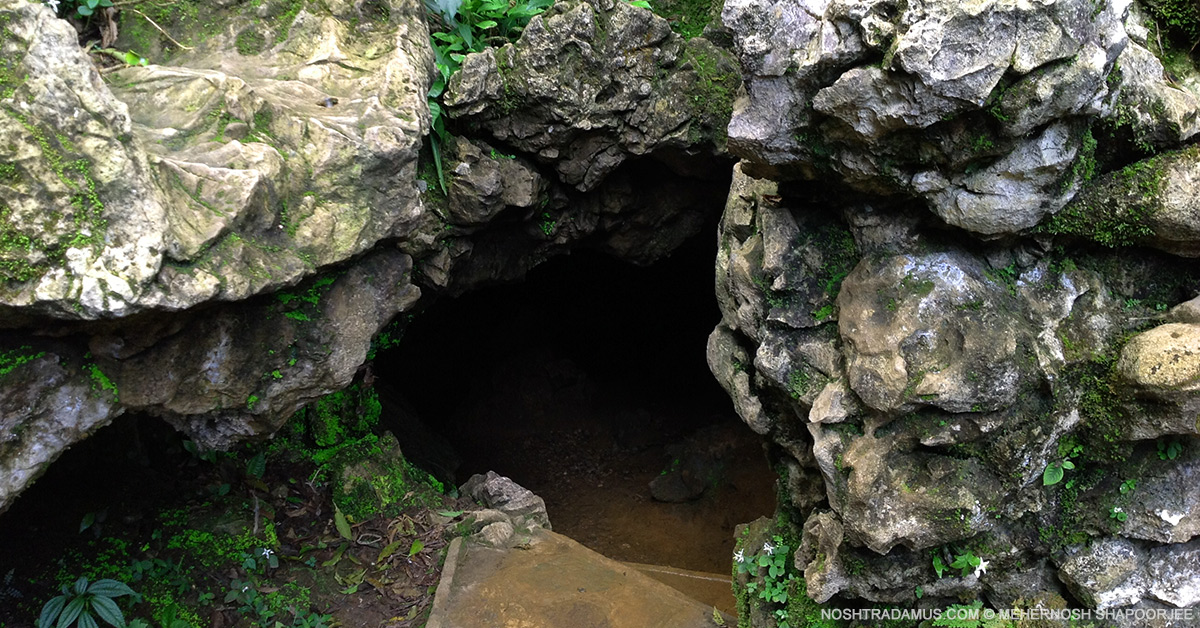 Entrance to ancient underground caves at Mawsmai